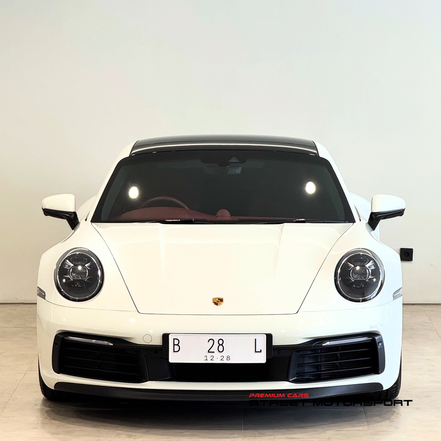 Porsche 911 Carrera - Image 2