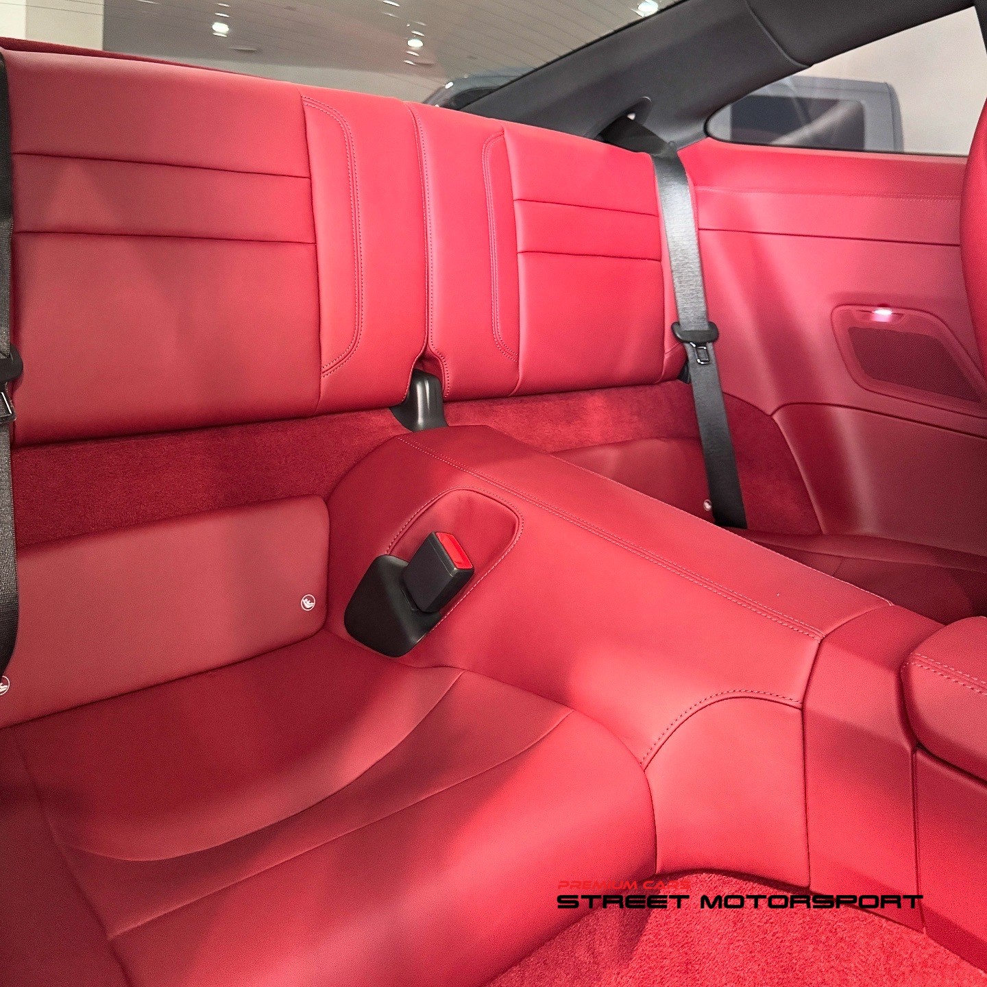 Porsche 911 Carrera - Image 14