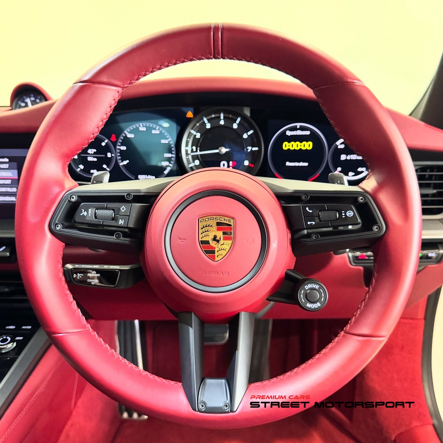 Porsche 911 Carrera - Image 4