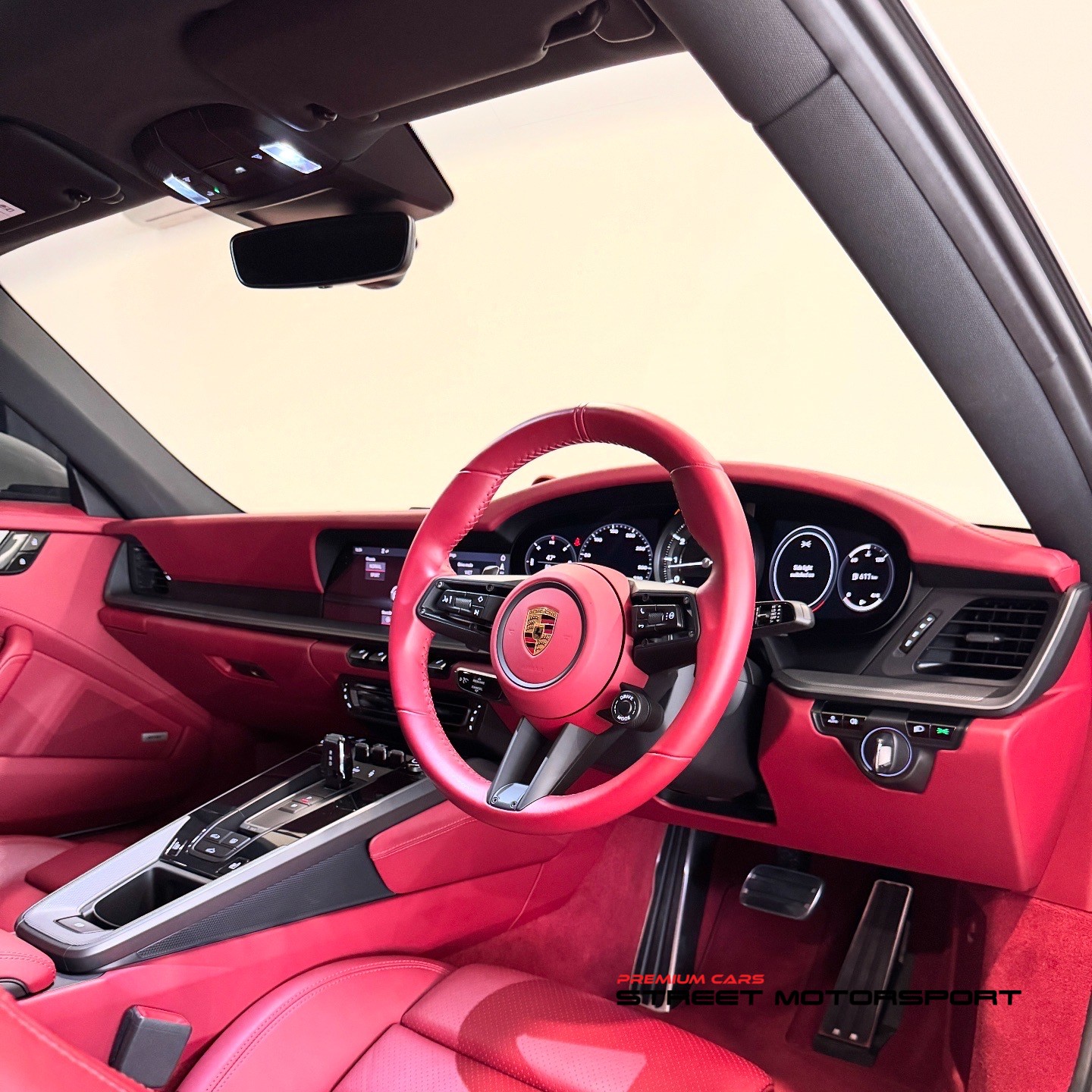 Porsche 911 Carrera - Image 3