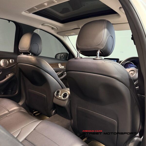 Mercedes Benz C250 - Image 17